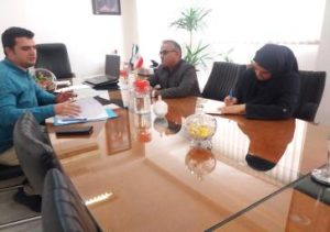 دیدار رئیس اداره کتابخانه های شهرستان ری با دهیار روستای درسن آباد