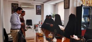 تقدیر رئیس شورا و دهیار روستای درسن آباد از کار آفرینان روستا